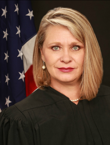 Judge Landee Holloway