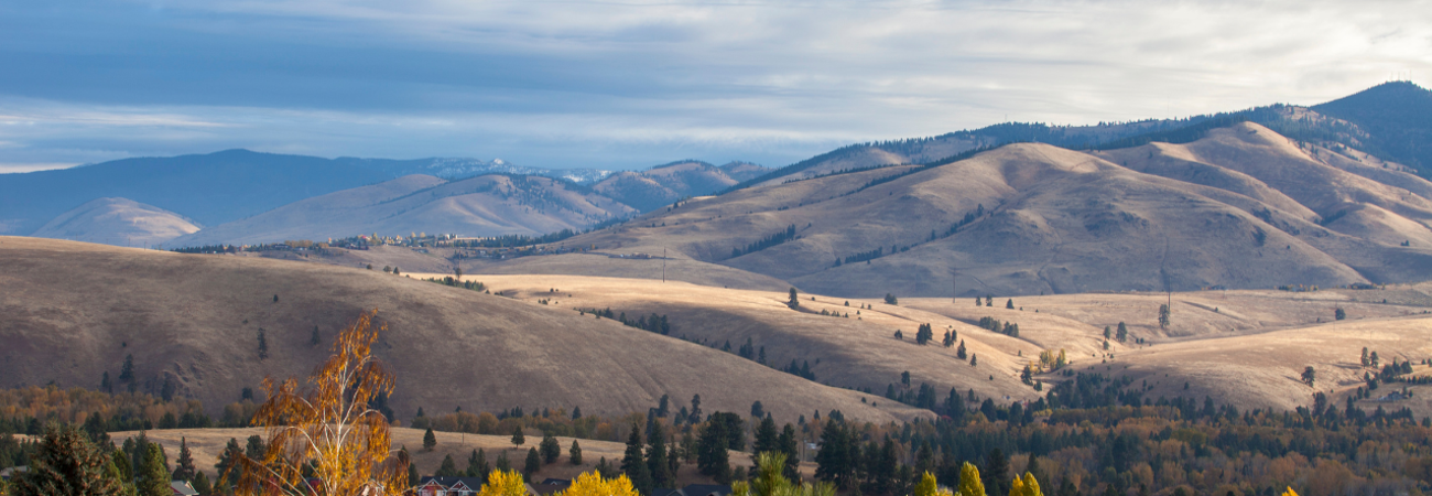Aerial view of Lolo in autumn looking East